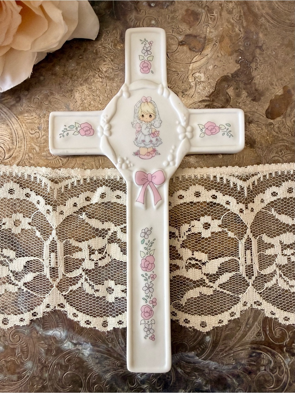 Precious Moments Keepsake Cross